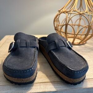 Navy Birkenstock
